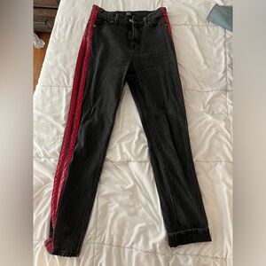 BDG Highwaisted Mom Jeans